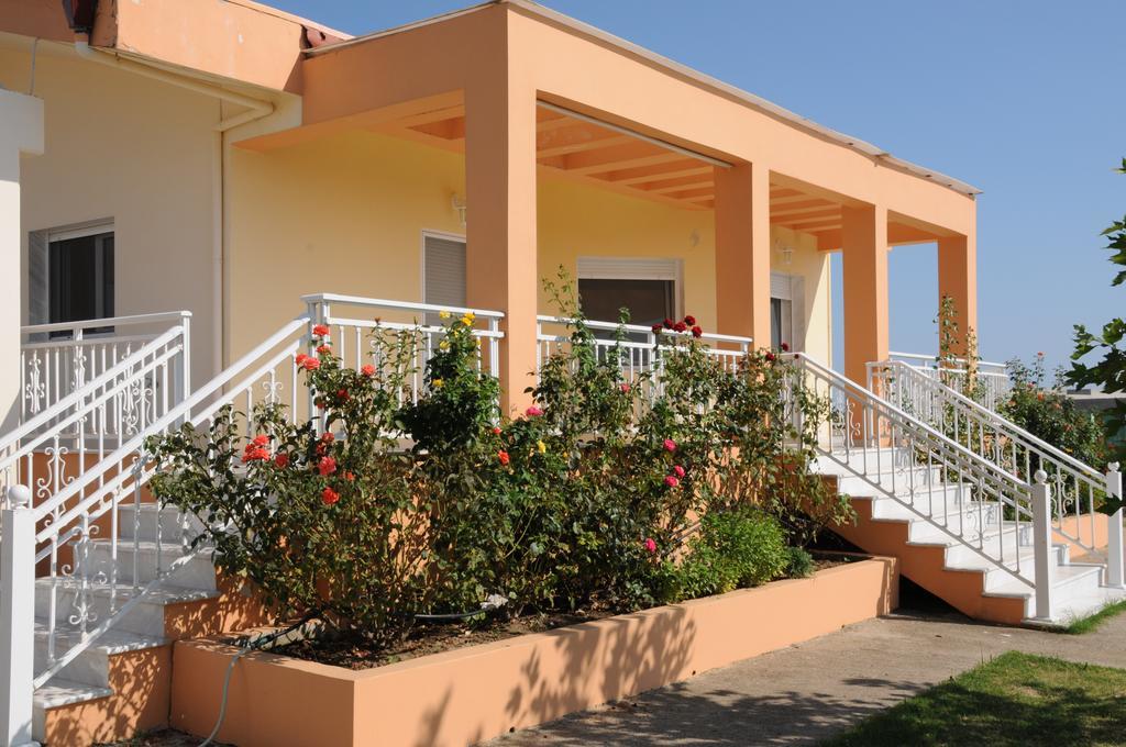 Villa Elaia Mare Fanarion Exterior photo