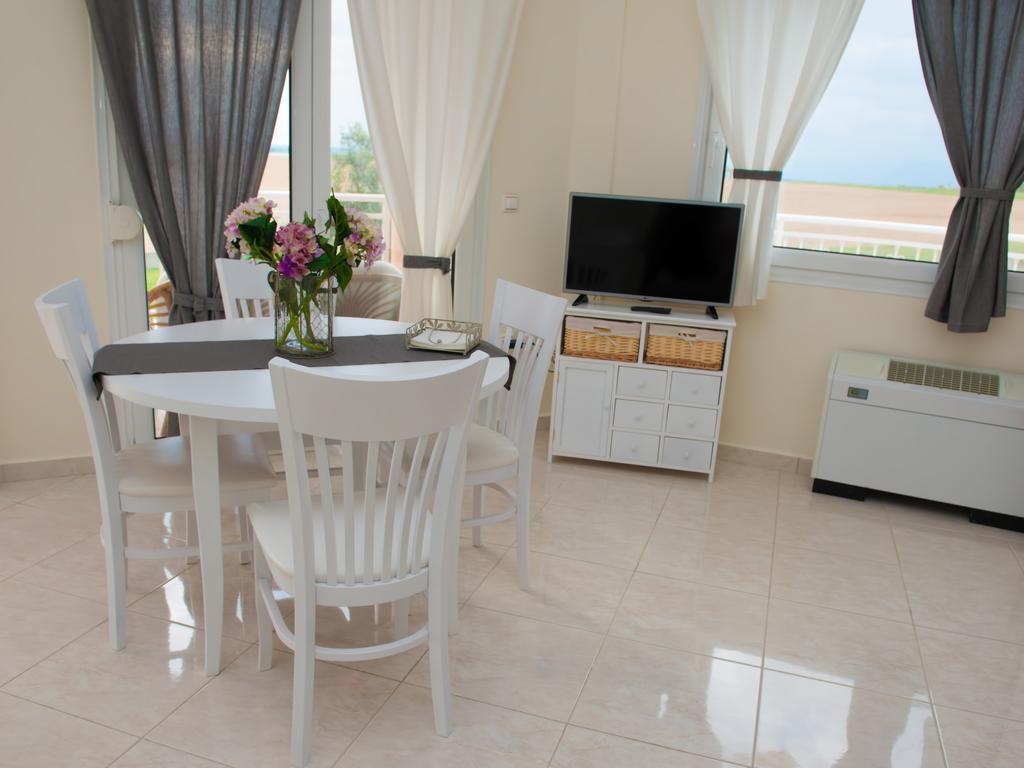 Villa Elaia Mare Fanarion Exterior photo