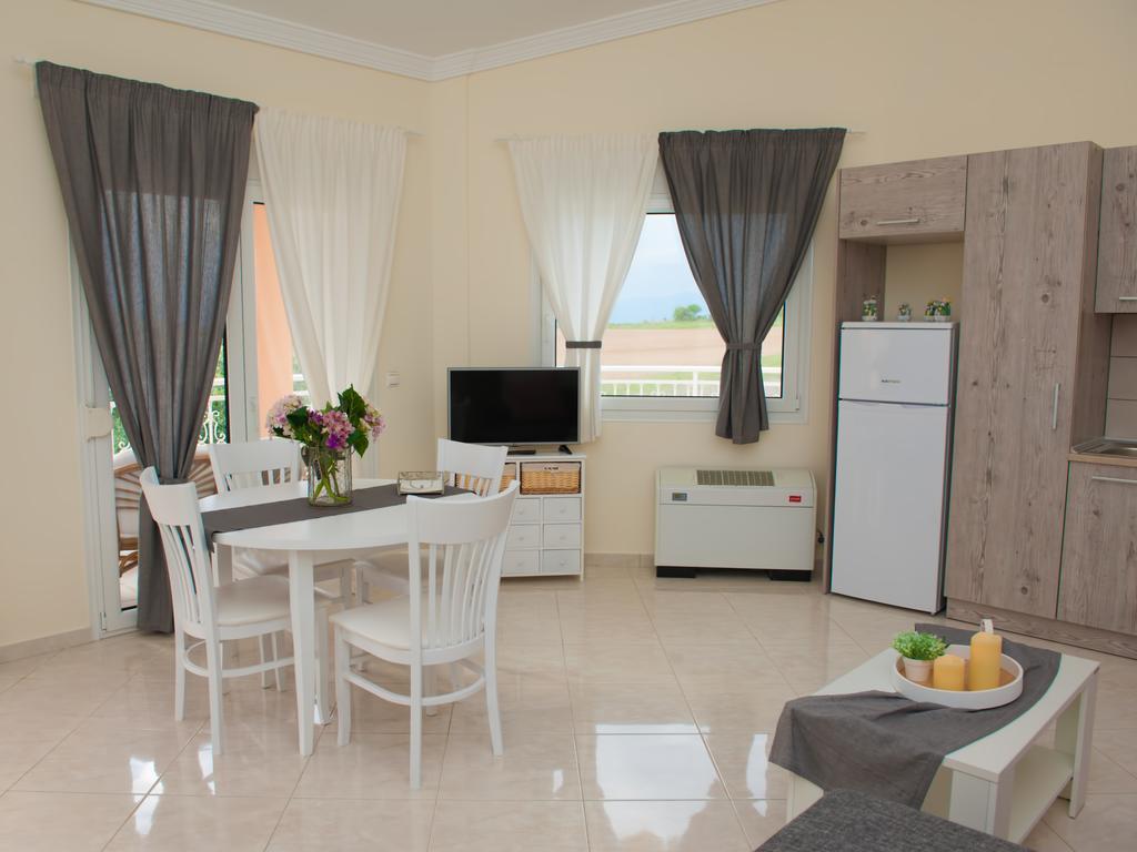 Villa Elaia Mare Fanarion Exterior photo